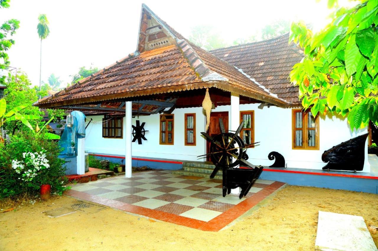 Valentine'S Rice Bowl Home Stay Alappuzha Экстерьер фото